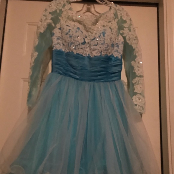 Pageant/Formal Dress - Picture 2 of 3